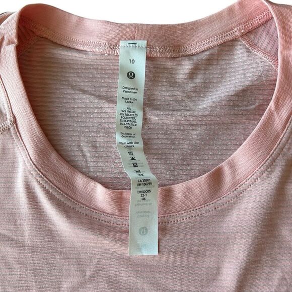 Lululemon Women’s 10 Swiftly Tech Long Sleeve Shirt 2.0
Dew Pink Hip Length New - Picture 5 of 10